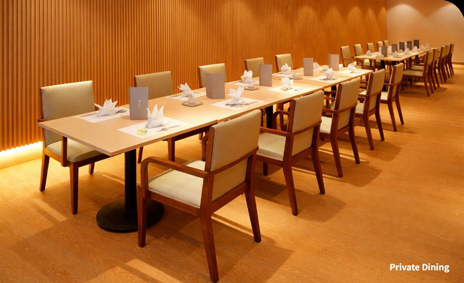 Private dining area at Fukuya — long table with seating for groups